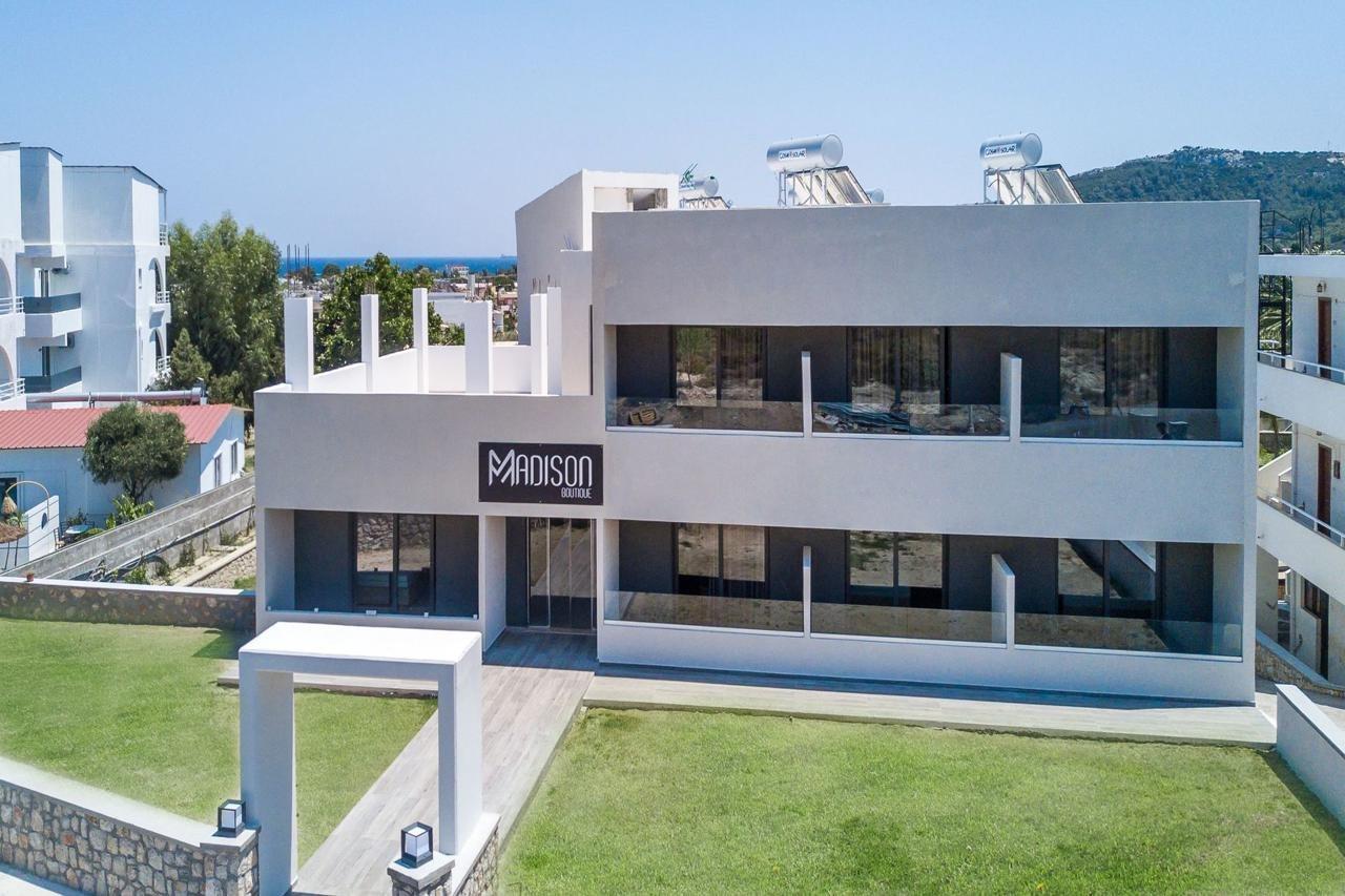 Madison Boutique, Faliraki Eksteriør billede
